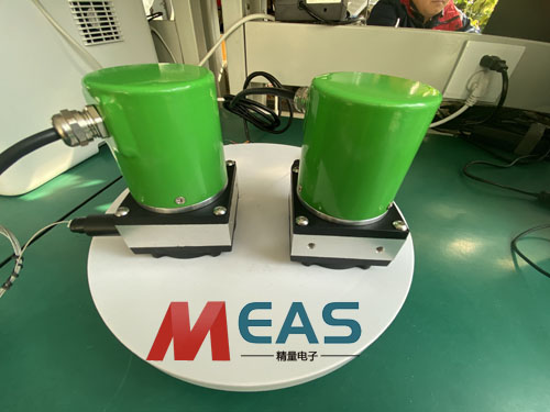 l���Kλ�ƾ��a�����г�Խ��Ҏ(gu��)�ķ�(w��n)�����c������